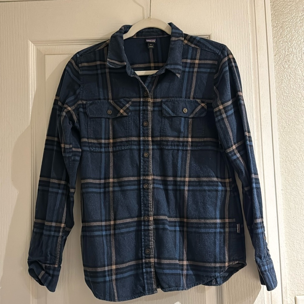 Patagonia Button-down Flannel
